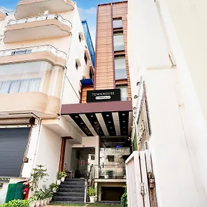 Townhouse Ram Katora Near Vishwanath Temple Formerly Sv Grand Hotel Varanasi